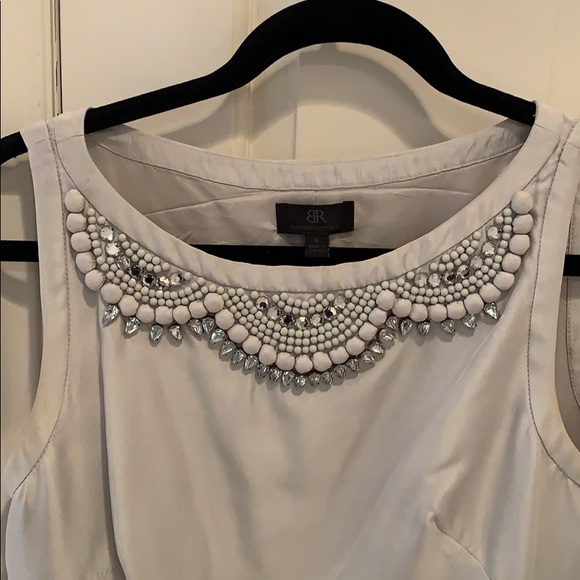 Beautiful short dress - Picture 3 of 3